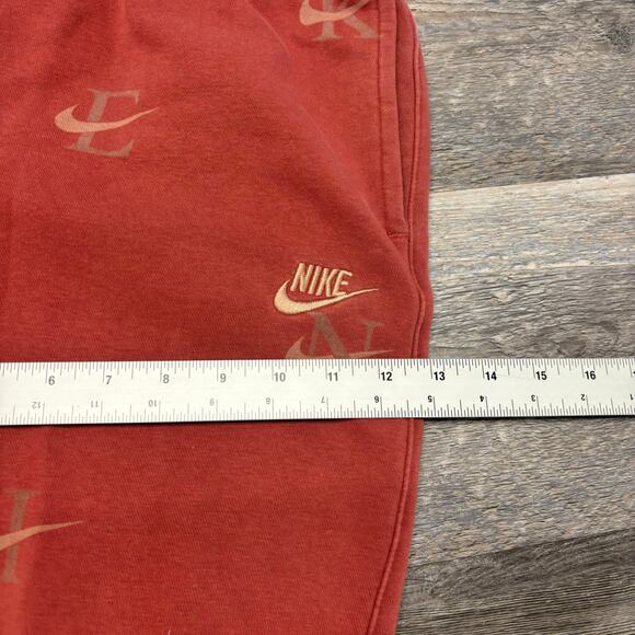 Nike Sportswear Club Fleece Rust Pink Mens M AOP Swoosh Tapered Jogger Sweatpant - Picture 11 of 14